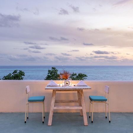 Isla Retreat Hotel Fehendhoo Ngoại thất bức ảnh