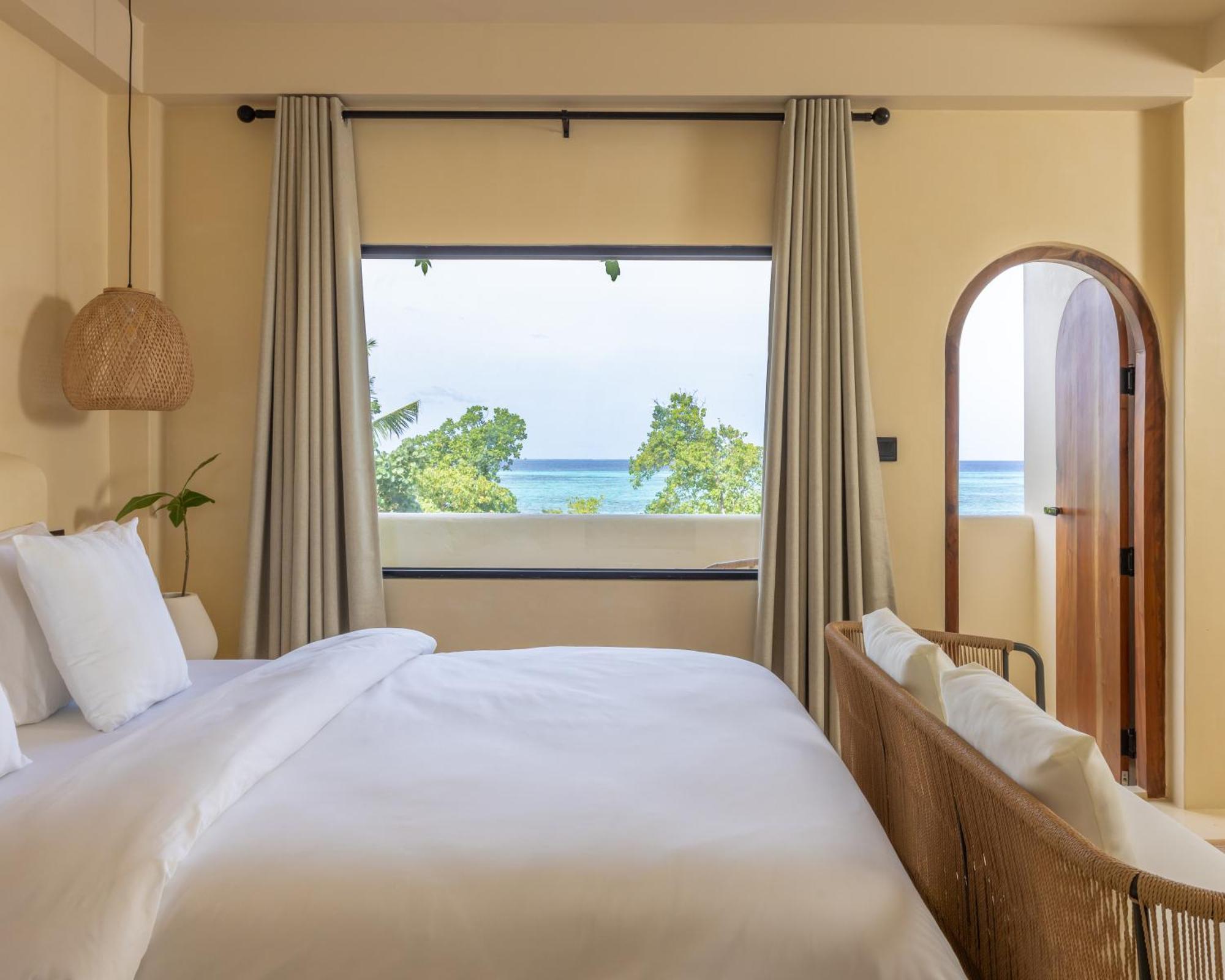 Isla Retreat Hotel Fehendhoo Ngoại thất bức ảnh