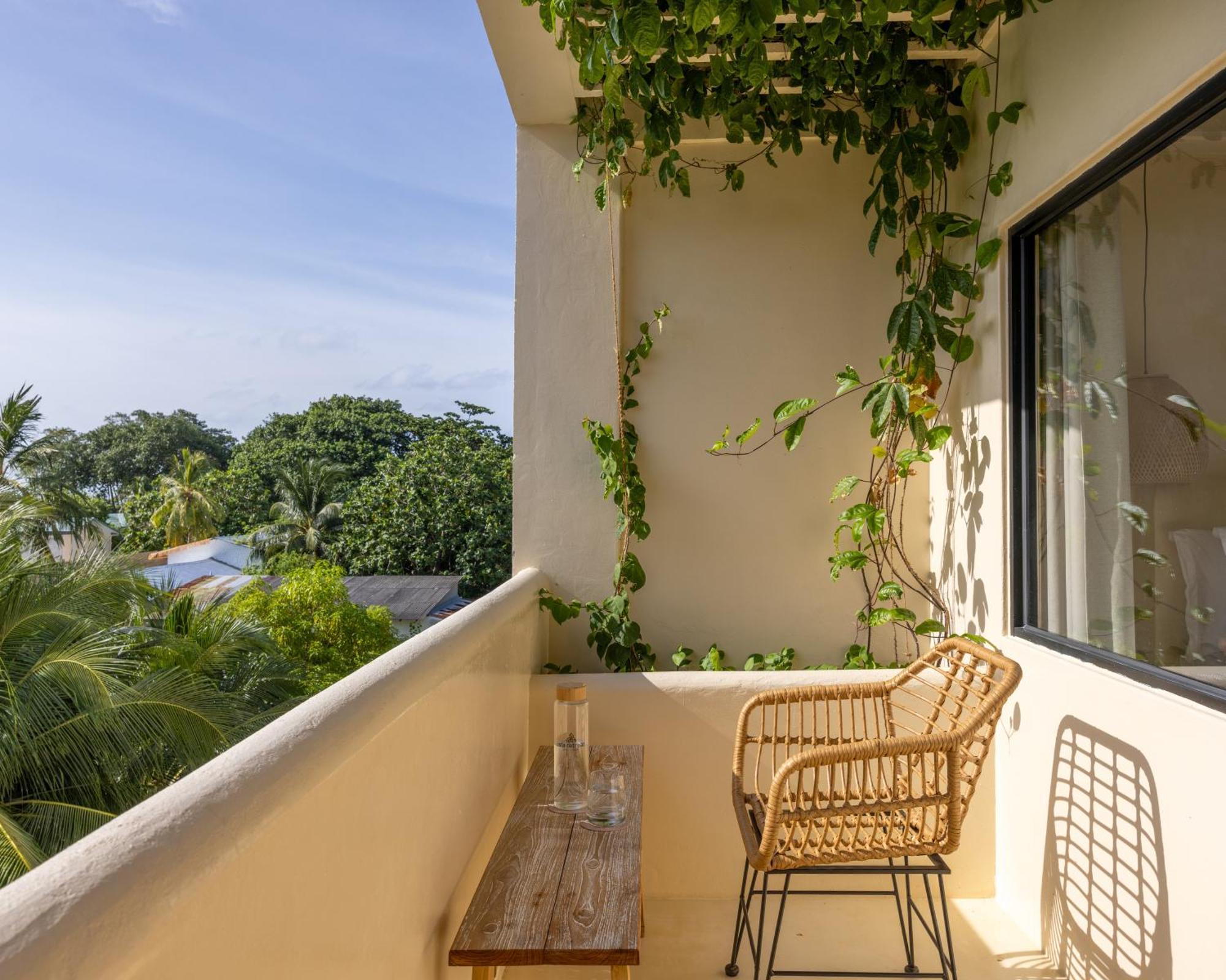 Isla Retreat Hotel Fehendhoo Ngoại thất bức ảnh