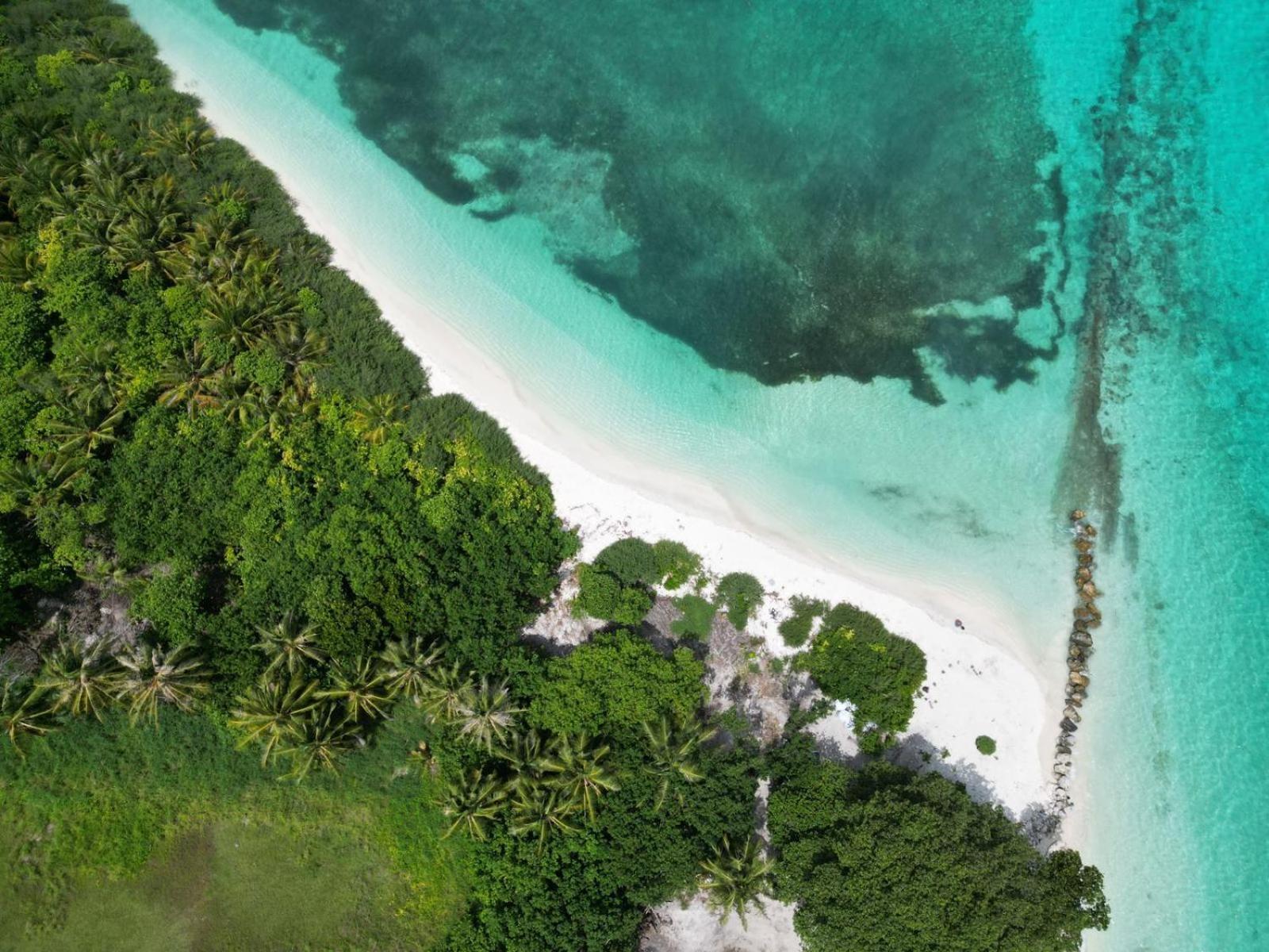 Isla Retreat Hotel Fehendhoo Ngoại thất bức ảnh