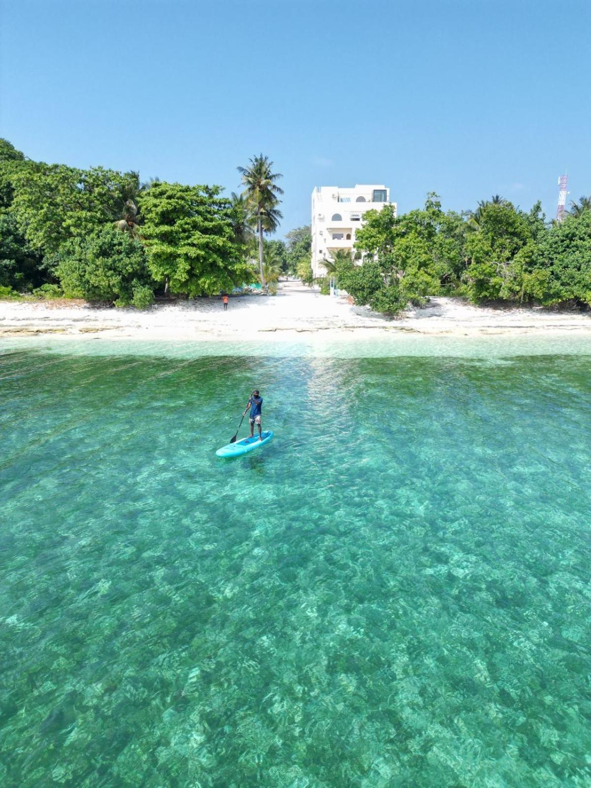 Isla Retreat Hotel Fehendhoo Ngoại thất bức ảnh